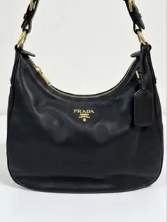 【お値下げ】PRADA プラダ オールレザー ワンショルダーバッグのサムネイル