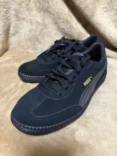 PUMA スニーカー　新品未使用