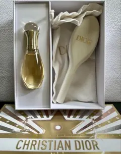 DIOR ヘアミスト & ブラシセット プラチナ会員バースデーギフト 新品未使用】 DIOR プラチナ会員 バースデーギフト＆シーズナルギフト