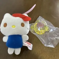 ポムポムプリンリングとキティちゃんストラップ