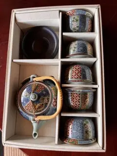 UTSUWA KŌBŌ うつわ工房 急須　蓋付き椀 5客セット 金彩 和食器 UTSUWA KŌBŌ うつわ工房 急須 蓋付き椀 5客セット 金彩 和食器 - メルカリ