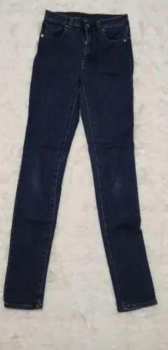 GU　スキニーデニム