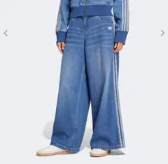 【美品】adidas ワイドデニムパンツのサムネイル