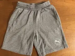 PUMA グレー ハーフパンツ 140サイズ