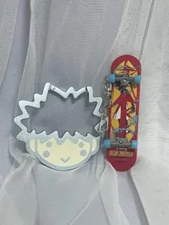 新品】RofJ キルア スケボー キーホルダー スケートボードキーチェーン