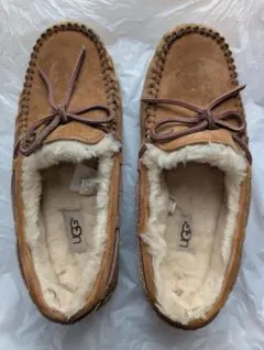 UGG モカシン