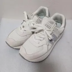 Item thumbnail for item fdbdbe68-8a61-4bcf-924c-e8a661b5f91f