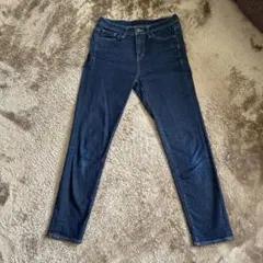 Item thumbnail for item c64a3458-5e2e-4271-b8bb-16c5d2763e06