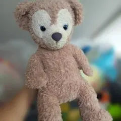 ベージュのクマのぬいぐるみ　ディズニーシー　シェリーメイ