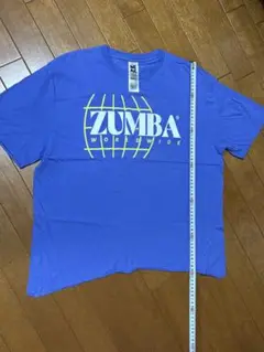 ZUMBA 青ロゴ Tシャツ ワンサイズ　裾のみリメイク