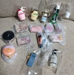 カプセルトイ ガチャガチャ ミニチュア コスメ