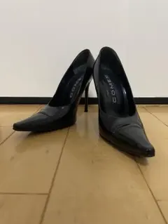 COMEXブラックポインテッドトゥハイヒール エナメル 黒のサムネイル