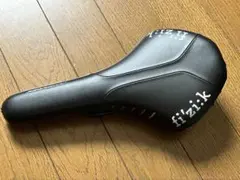 フィジーク fi'zi:k Antares サドルのサムネイル