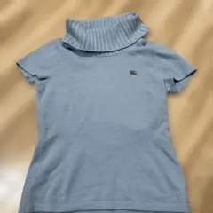 バーバリーブルーレーベル　ライトブルータートルネックニット