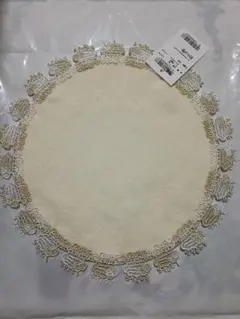 近沢レース店　羊のラウンドタオルハンカチ