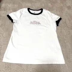 NIKE レディースTシャツ