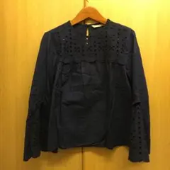 ⭐️ZARA BASIC ブラウス‼️