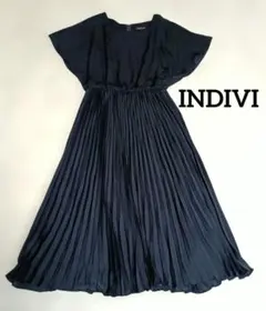 INDIVI ネイビー プリーツ ワンピース ウエストゴムのサムネイル