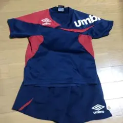 umbro サッカーウェア ネイビー/レッド　120 練習着