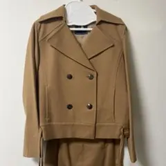 ベージュ ダブルブレストジャケット セットアップ