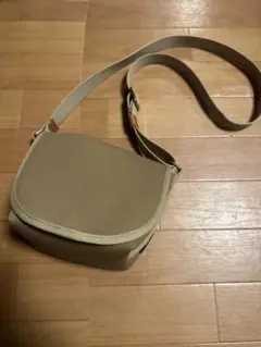 Item thumbnail for item ae5883ba-51dd-4c64-b52b-285403456cc4