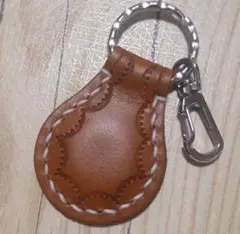 革　キーホルダー　リング