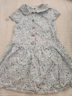 美品♡Lili Lundi 130cm 小花柄ワンピースのサムネイル