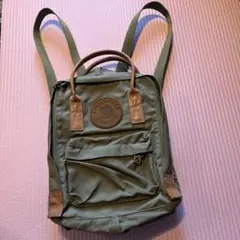 FJÄLLRÄVEN KÅNKEN リュック オリーブグリーンのサムネイル