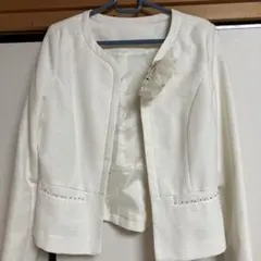 フォーマルジャケットコサージュ付き