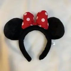 ディズニー　ミニーマウス カチューシャ 赤い水玉