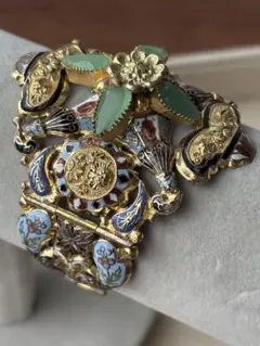 Item thumbnail for item be5aad79-1cee-4eda-a0af-ddd908b22629