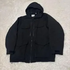 ▪️ ユニクロ　ホワイトマウンテニアリング　ハイブリッドダウン　UNIQLO