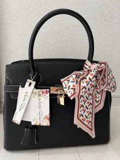 モンテロッソ　monterosso ブラック　ハンドバッグ 新品未使用　美品のサムネイル