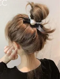 大人気！　大人可愛い　上品　パール付き　リボンヘアゴム 単品