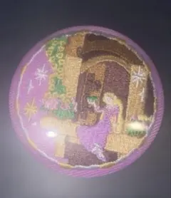 ディズニー刺繍缶バッジ2 ラプンツェル