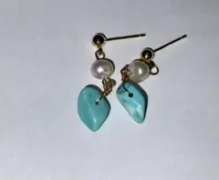 ターコイズと淡水パールのドロップピアス