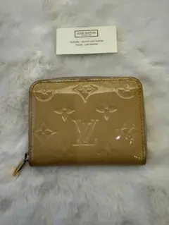 Louis Vuitton コインケース ヴェルニベージュ