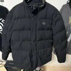 FRED PERRY ブラック ダウンジャケット