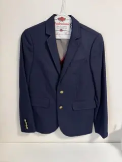 Item thumbnail for item b0189935-fdcb-4d7b-9db7-b50890c56f55