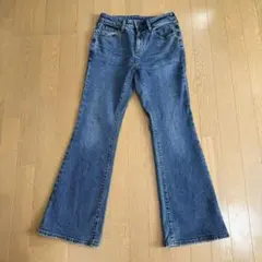 GU スリムフレアジーンズ S 65 BLUE