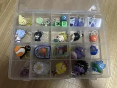 カプセルトイ めじるしアクセサリー 大量セット まとめ売り - メルカリ