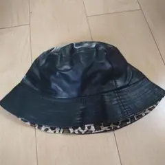 レザーバケットハットのサムネイル