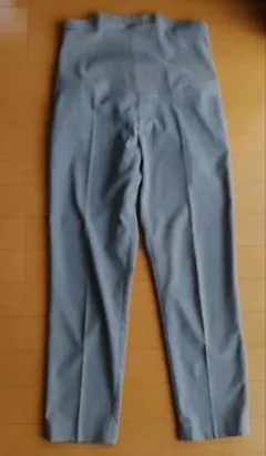 UNIQLO　グレー マタニティパンツ　M