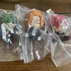 肩ズン　ハーツラビュル　トレイ、ケイト、リドル