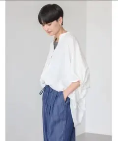 美品　アメリカンホリック 接触冷感+UVカット ギャザースリーブブラウス