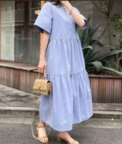美品 Emma Taylor パールボタンティアードワンピース ライトブルーのサムネイル
