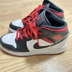 Air Jordan ハイカットスニーカー ブラック/ホワイト/レッド