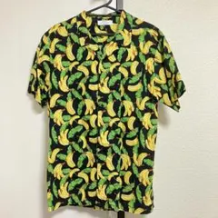 Bershka 半袖 アロハシャツ バナナ柄のサムネイル