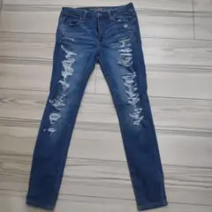 AMERICAN EAGLE OUTFITTERS スキニージーンズ