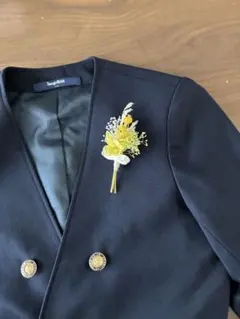 コサージュ　ミモザ色　プリザーブドフラワー